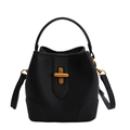 Bolso cubo de cuero granulado negro con cierre de cruz dorado y correa ajustable cómoda - Negro