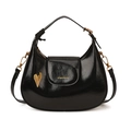 Sac demi-lune noir brillant avec pendentif cœur doré et bandoulière amovible - 24x18x7.5cm / Noir
