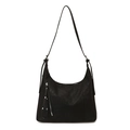 Borsa hobo classica in pelle sintetica nera opaca con dettaglio zip in argento - Nero