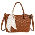 Borsa a tracolla marrone trapuntata con dettaglio foulard e bordo a onde - Marrone