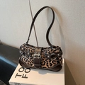 Vintage Umhängetasche mit Leopardenmuster, braunem Lederbesatz und Schnallendetail - Braun