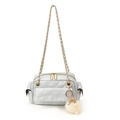 Hellblaue Stepptasche mit goldener Kette und niedlichem Plüsch-Pompon-Schlüsselanhänger - Mit Anhänger / Blau
