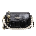 Elegante borsa a nuvola nera arricciata con catena d'oro e tracolla di perle di lusso - Nero