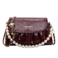 Borsa a nuvola plissettata bordeaux da donna con manico di perle e catena dorata - Rosso Ankara