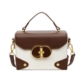 Minimalistische bruine en beige crossbody tas met gouden draaislot en klinknageldetails - Broken Wit