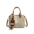 Sac seau en toile beige avec garniture en similicuir marron et breloque ours mignon - Avec Pendentif / Gris
