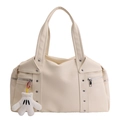 Grande borsa a mano color crema in ecopelle con rivetti argentati e ciondolo peluche - Con Ciondolo / Bianco