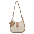 Bolso cubo chic crema y marrón en contraste con colgante de flor y correa ajustable - Caqui