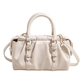 Beige gefaltete Leder-Bostontasche mit goldenen Ringbeschlägen und Trageriemen - Weiß