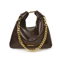 Bolso hobo de charol marrón oscuro con una gruesa cadena dorada y acabado brillante - Marrón