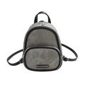 Mini sac à dos gris et noir avec bretelles réglables et écusson Fashion Bags - Gris