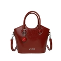 Borsa a mano in vernice bordeaux con logo JFYDS e tracolla regolabile - Rosso