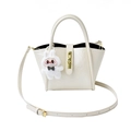Sac seau élégant en cuir blanc cassé avec poignée et breloque lapin en peluche doux - 27*11*17 / Blanc Cassé