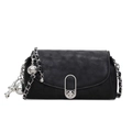 Schwarze Baguette-Tasche aus Kunstleder mit silberner Kette und Hunde-Anhänger - Mit Anhänger / Schwarz