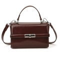 Retro dunkelbraune Lackleder-Handtasche mit Silberverschluss und Schultergurt - Rot