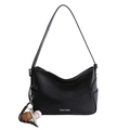 Minimalistische schwarze Schultertasche aus Kunstleder mit sportlichem Baseball-Anhänger - Schwarz
