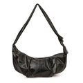 Bolso de hombro media luna negro brillante con diseño fruncido y acabado lacado - Negro
