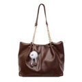 Dunkelbraune große Tote Bag mit Kettengurt und Plüschanhänger für Damen - Mit Anhänger / Kaffeebraun