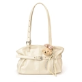 Bolso tote plisado blanco crema con correas dobles y colgante de oso de peluche - Con Colgante / Blanco