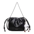 Borsa a secchiello plissettata nera con catena d'argento e charm in peluche - Con Ciondolo / Nero