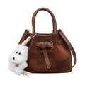 Bolso saco plisado vintage marrón con cordón y colgante de perro de peluche - Con Colgante / Marrón