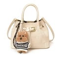 Mini borsa a secchiello in tessuto beige con dettagli dorati e ciondolo a forma di cane - Beige Con Ciondolo