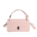 Rosa Baguette-Tasche mit Faltenstruktur, Silberverschluss und Knotengriff-Design - Rosa
