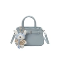 Sac à main bleu clair minimaliste avec poignées et charmant lapin en peluche - Avec Pendentif / Bleu