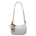 Sac sous le bras bleu-gris clair avec bandoulière nouée et breloque ours en peluche beige - Avec Pendentif / Bleu