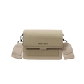 Bolso bandolera cuadrado beige con correa ancha de tela y cierre de metal elegante - Blanco