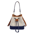 Secchiello bicolore in tela bianco avorio e pelle blu navy con chiusura a coulisse - Blu