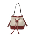 Sac seau en toile crème avec bordure en cuir rouge foncé et fermeture à cordon - Rouge