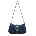 Donkerblauwe denim schoudertas met zilveren gesp en witte contrasterende stiksels - Donkerblauw