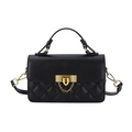 Sac bandoulière matelassé noir avec fermoir doré et bandoulière chaîne au design carré - Noir