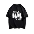 Camiseta negra de algodón con estampados artísticos de gatos blancos y letras Black Cats - 3XL / Negro