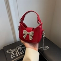 Elegante mini borsa in pelle rossa con fiocco argento e tracolla a catena rimovibile - Rosso