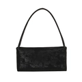 Sac baguette rectangle noir minimaliste en cuir verni texturé avec longue bandoulière - Noir