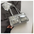 Sac oreiller argenté métallisé avec poches avant et charme de nœud en perles - Argent