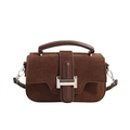 Borsa a tracolla quadrata in pelle satinata marrone scuro con fibbia in metallo argento - Marrone