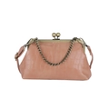 Lichtperzikkleurige handtas met krokodillenpatroon en vintage bronzen ketting - Roze