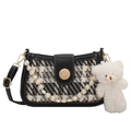 Bolso bandolera de pata de gallo con cadena de perlas y colgante de osito - Negro
