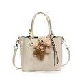 Sac seau crème avec texture litchi, charm ours mignon et bandoulière amovible - Avec Pendentif / Blanc