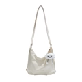 Sac hobo blanc crème en cuir souple avec charm nuage mignon et bandoulière réglable - Avec Pendentif Nuage / Blanc