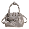 Sac à main argenté métallisé avec breloque cœur et imprimé Fashion & Bags - Argent