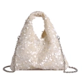 Elegante borsa a tracolla con paillettes bianco crema con catena e sagoma a triangolo - Bianco