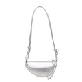 Metallisch silberne Halbmond-Tasche mit geknotetem Schultergurt und Textur-Finish - Silber