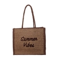 Braune Strohtasche mit Summer Vibes Bestickung und gewebten Griffe für den Sommerurlaub - Kaffeebraun
