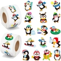 Rotolo da 500 adesivi a forma di pinguino con motivi invernali come sci e pattinaggio - Tema Sport Invernali Pinguino (CJ24) / 2.5cm/1inch