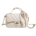 Sac bandoulière matelassé crème avec fermoir doré et détail foulard en soie - Blanc Cassé