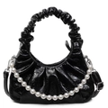 Elegante borsa a nuvola nera lucida arricciata con catena decorativa di perle bianche - Nero